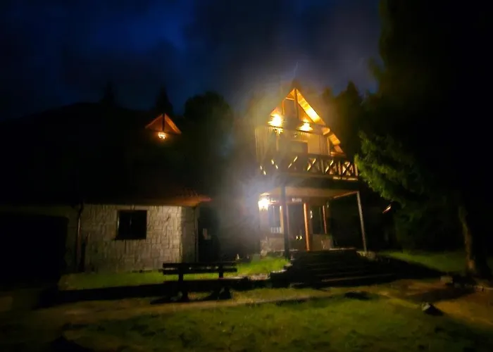 Szepty Lasu Pensionat